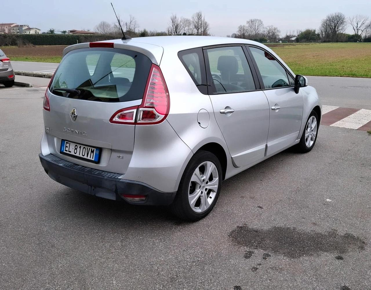 Renault Scenic Scénic X-Mod 1.5 dCi 110CV Luxe