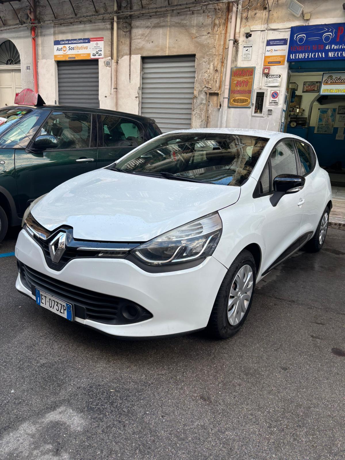 Renault Clio 1.2 75CV GPL 5 porte Live FINANZIABILE NEOPATENTATI