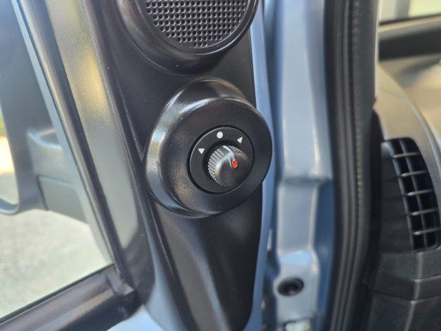 FIAT Qubo 1.4 8V 78 CV Benz.METANO Navi TEL x NEOPATENTATI