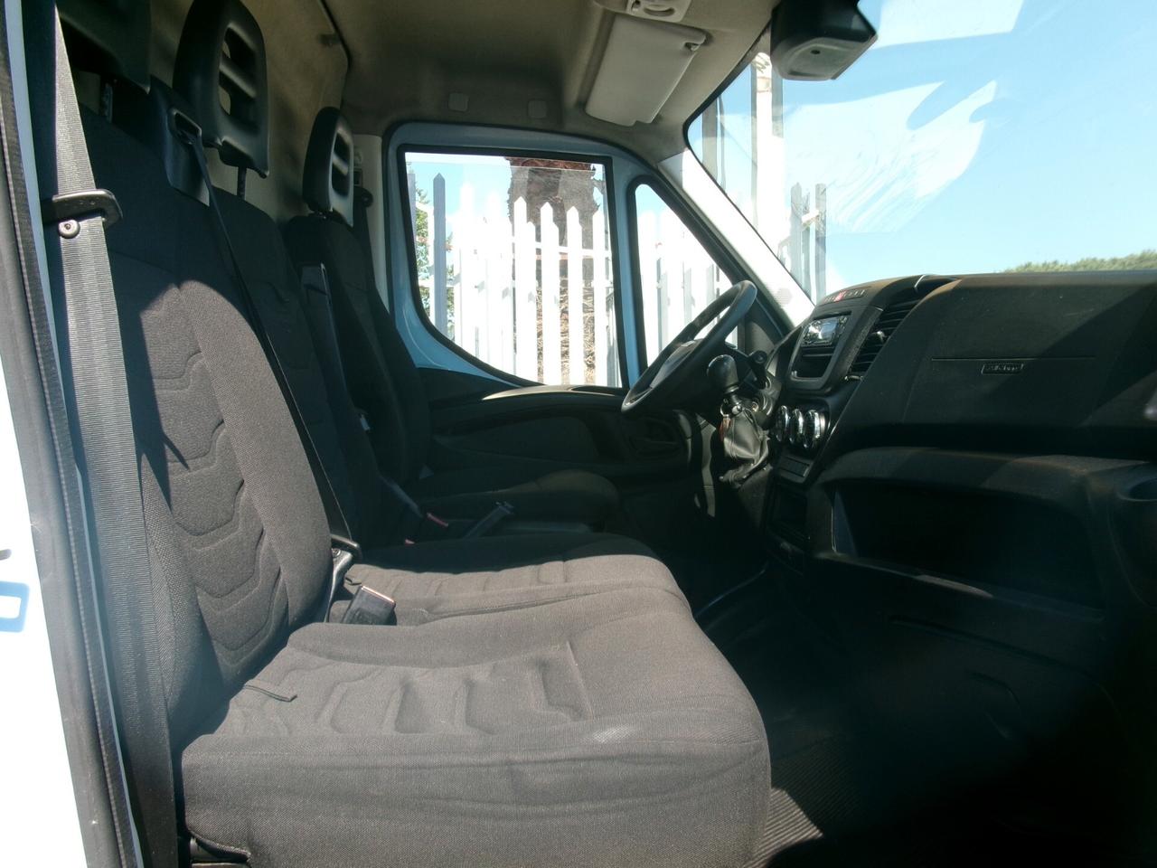 Iveco Daily 35C13 2.3 130CV E5 FURGONE GEMELLATO P.3520 H3 **135000KM**