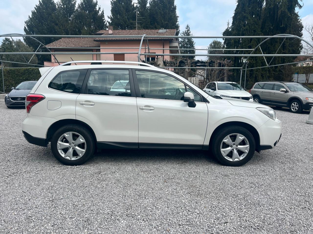 Subaru Forester 2.0D Trend
