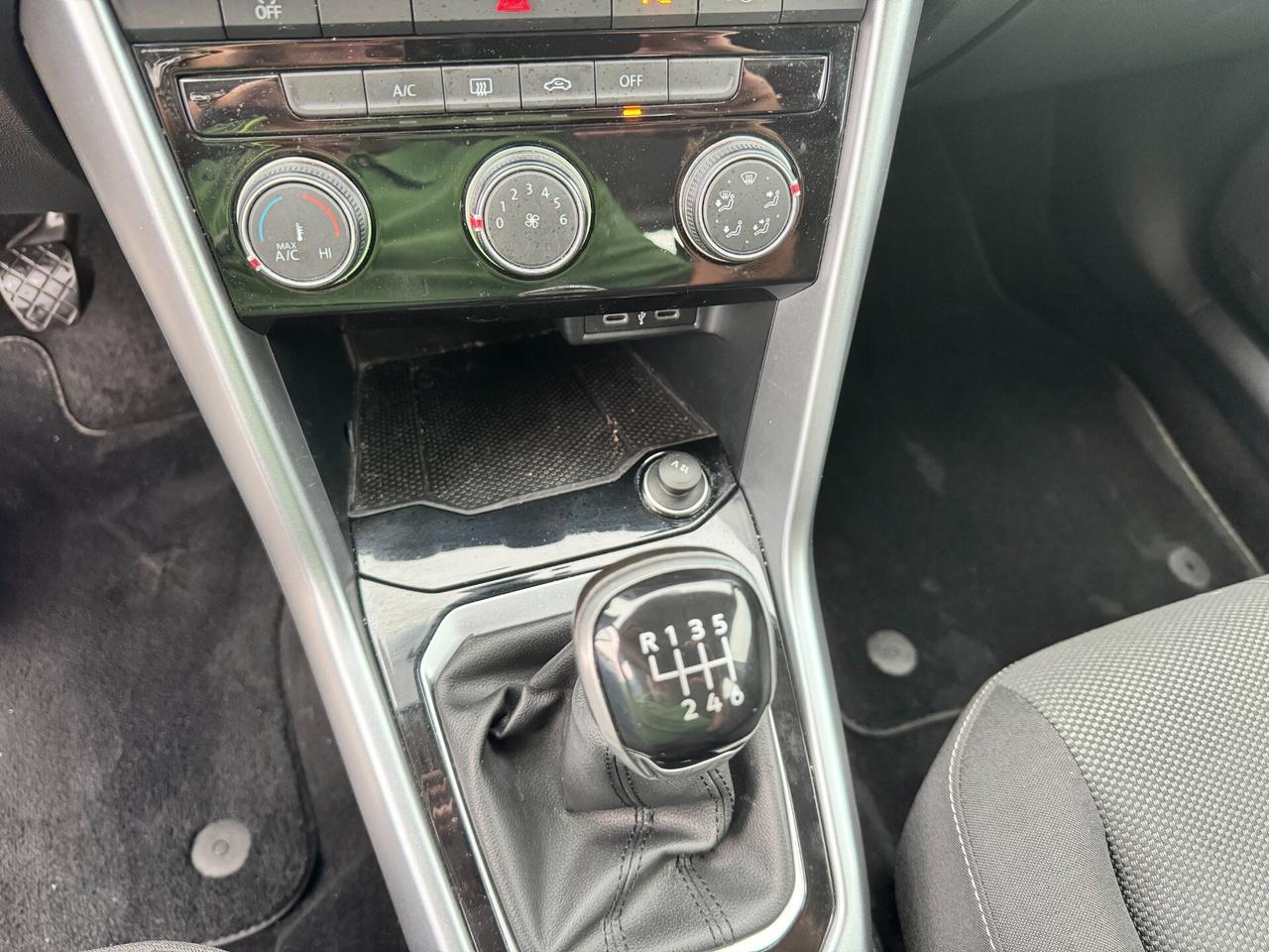 Volkswagen T-Roc 1.0 TSI Life