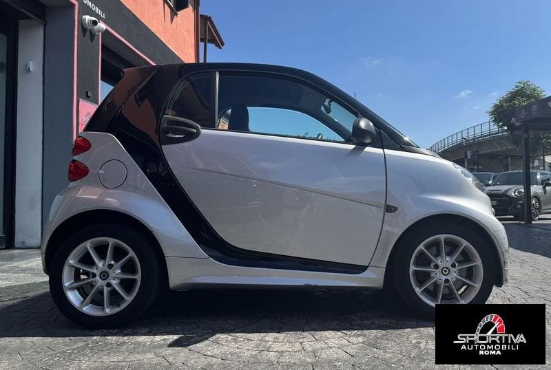 smart fortwo 69000 KM OTTIME CONDIZIONI UNIPRO!