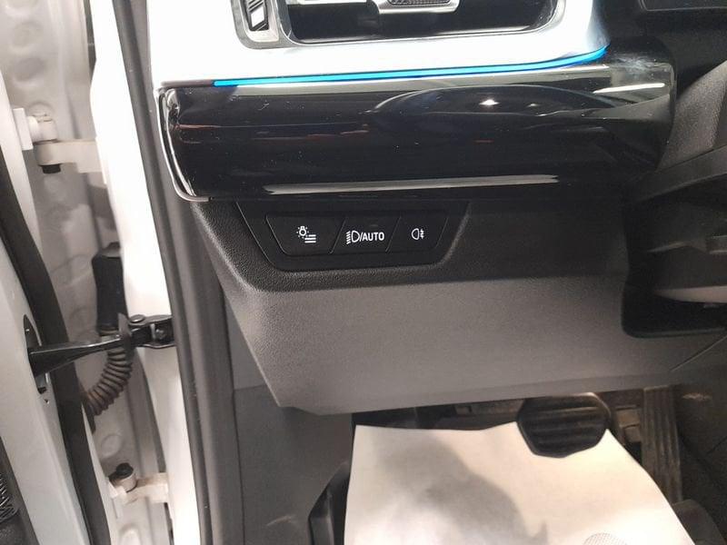 BMW X1 sDrive 18d X-Line DCT