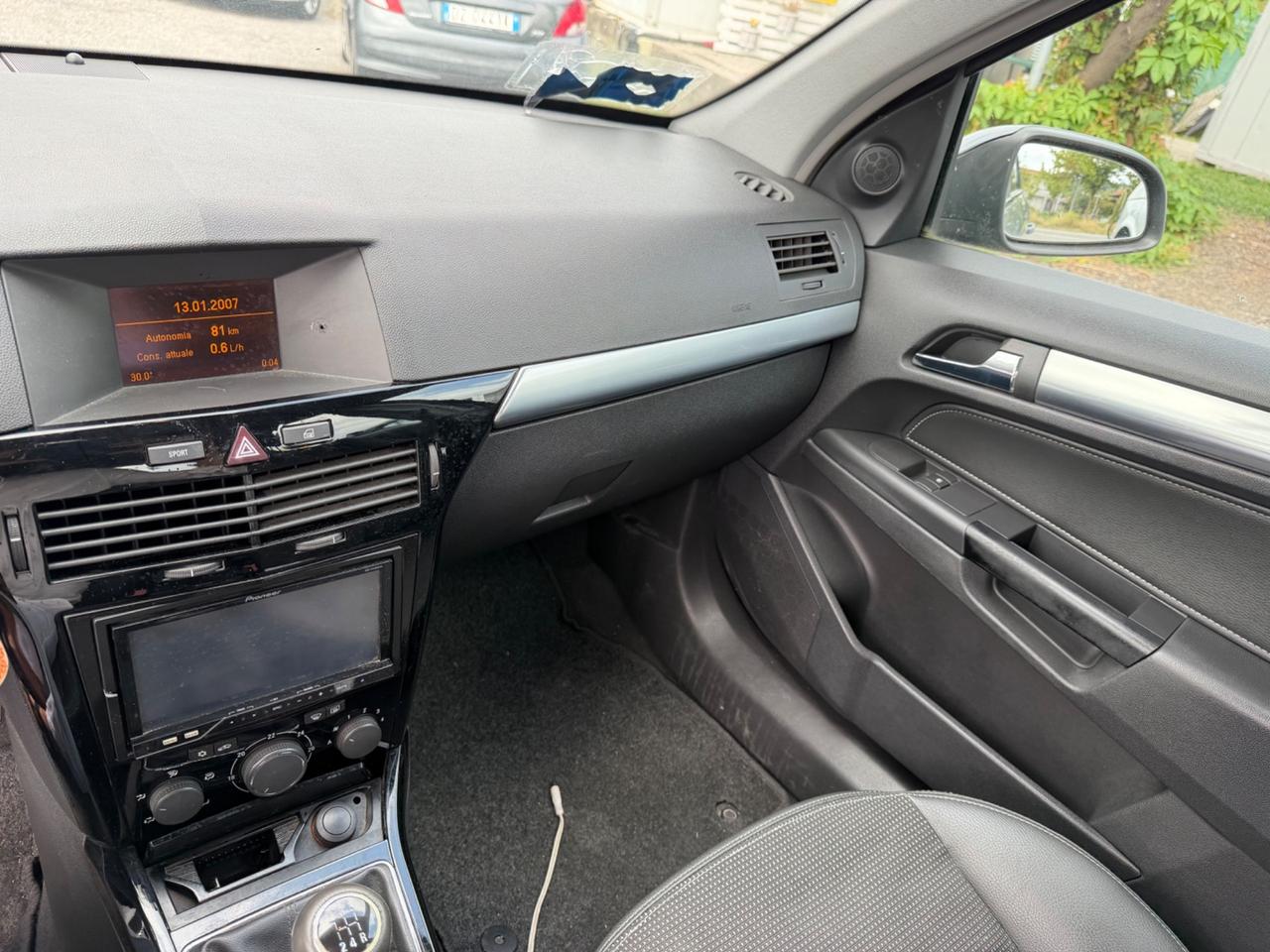 Opel Astra 1.7 CDTI 101CV 5 porte Cosmo
