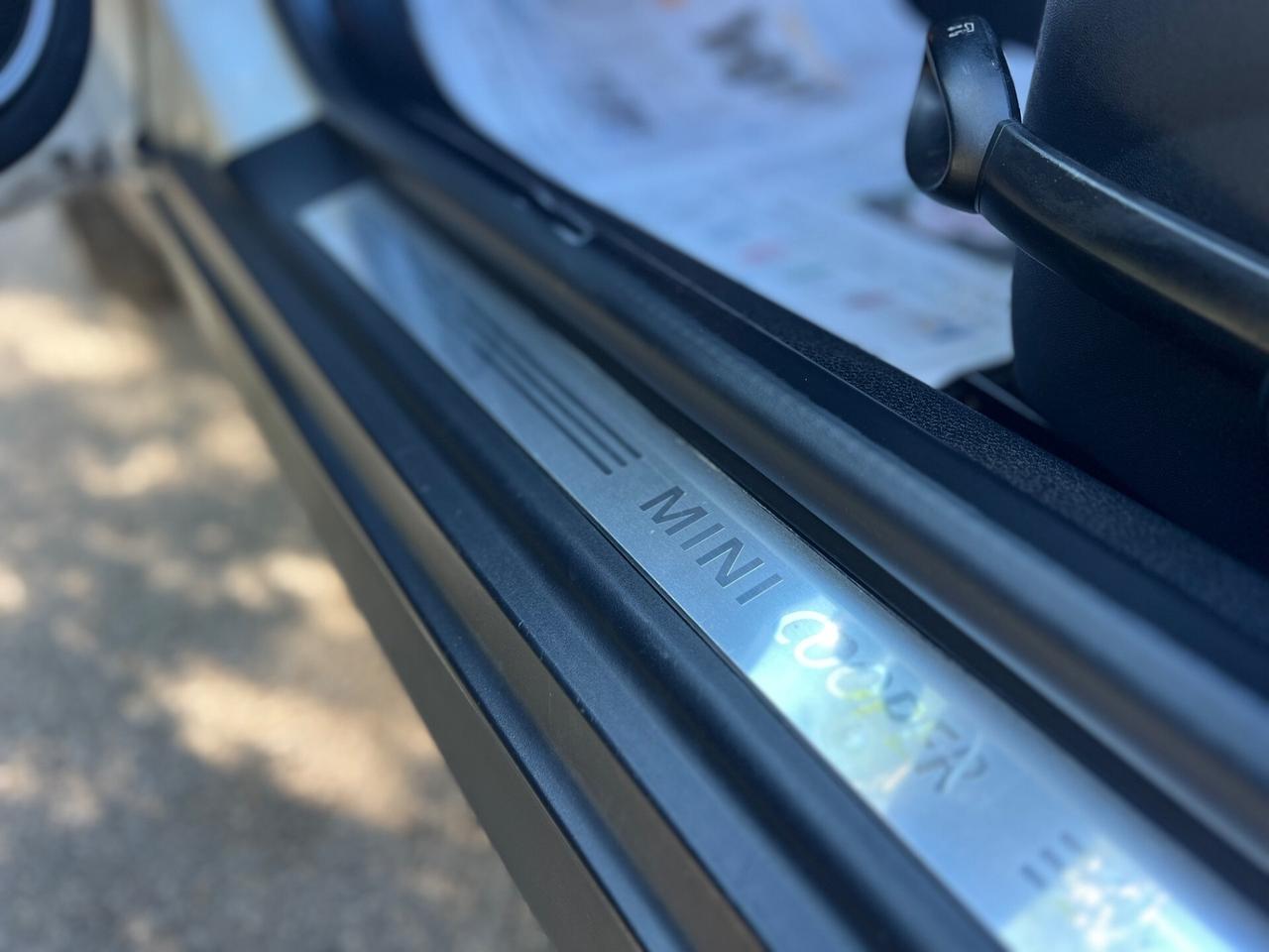 Mini Cooper Cabrio (90kw)