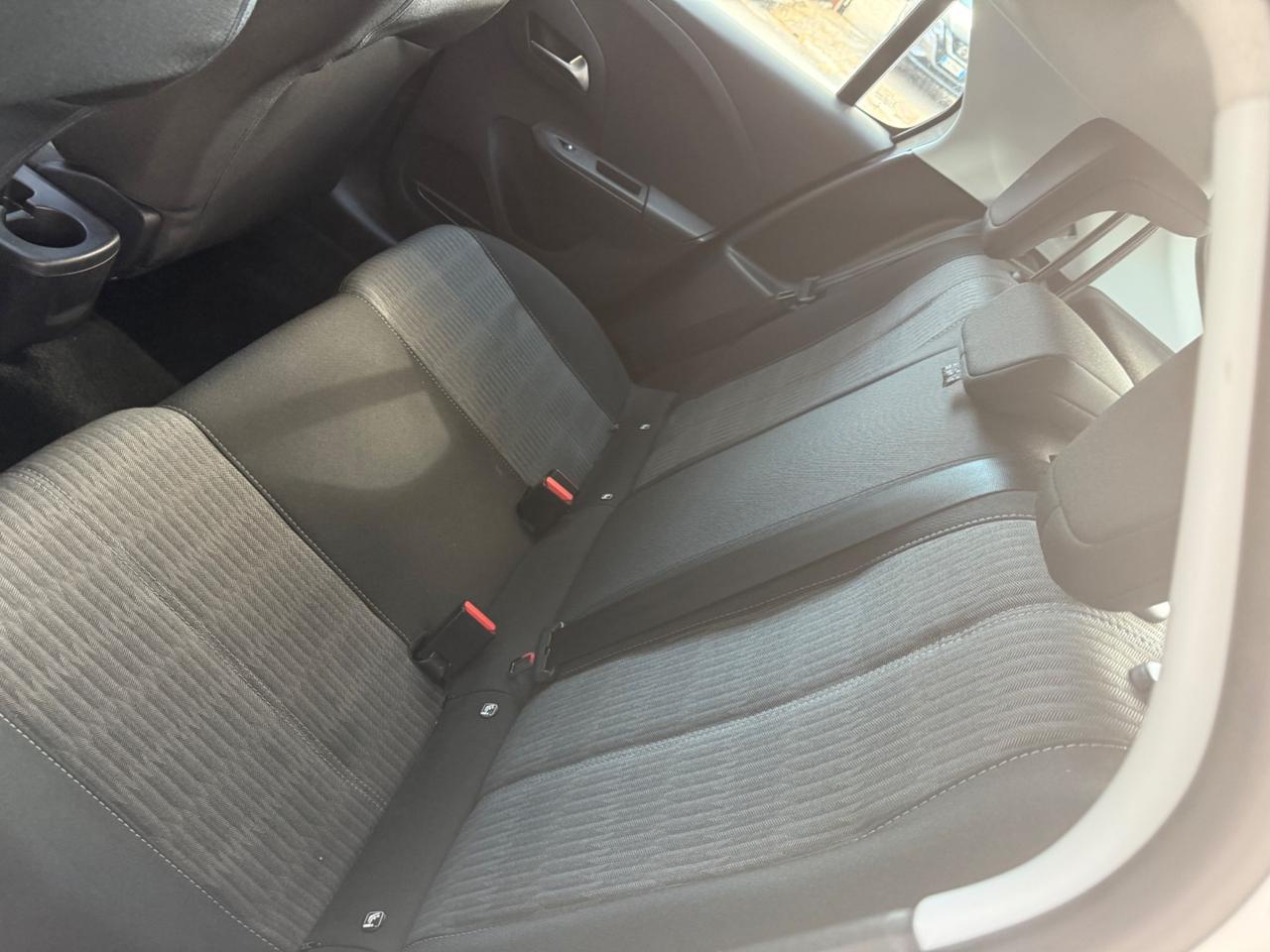Opel Corsa 1.5 D 100 CV GS