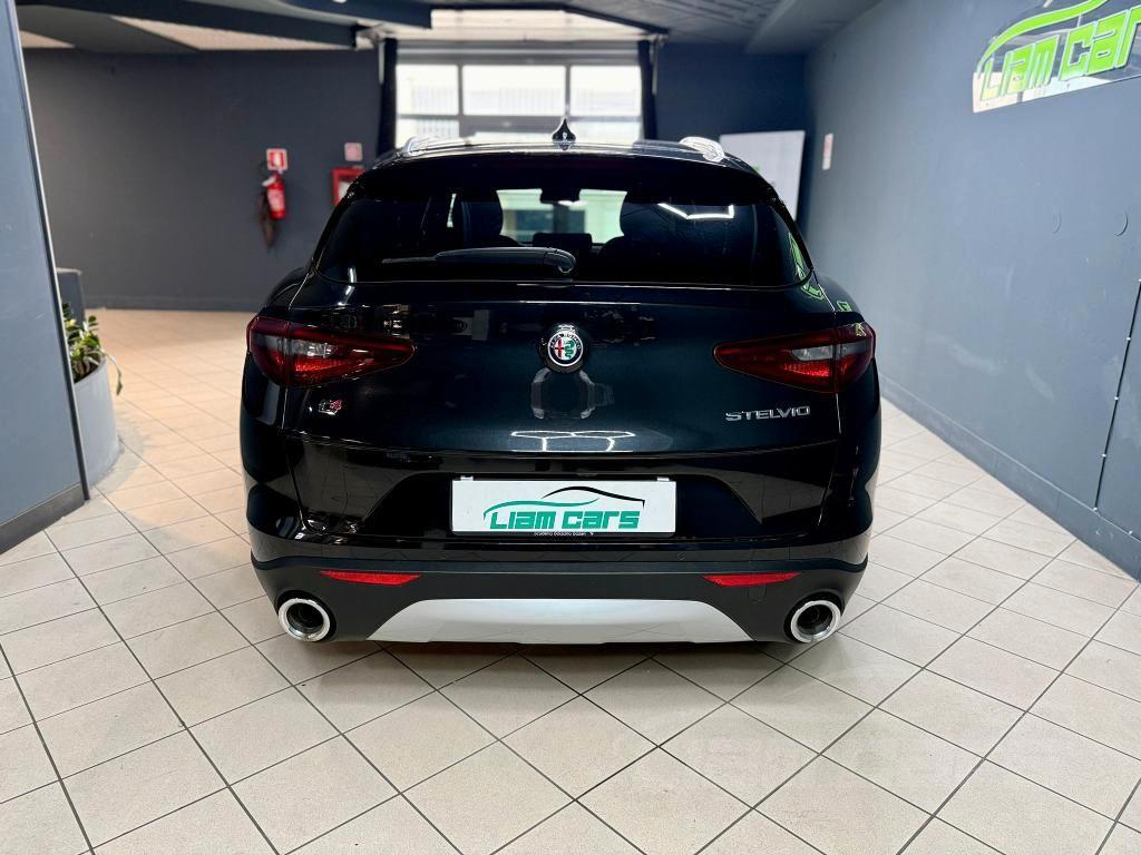 Alfa Romeo Stelvio 2.2 t Super Q4 210cv auto