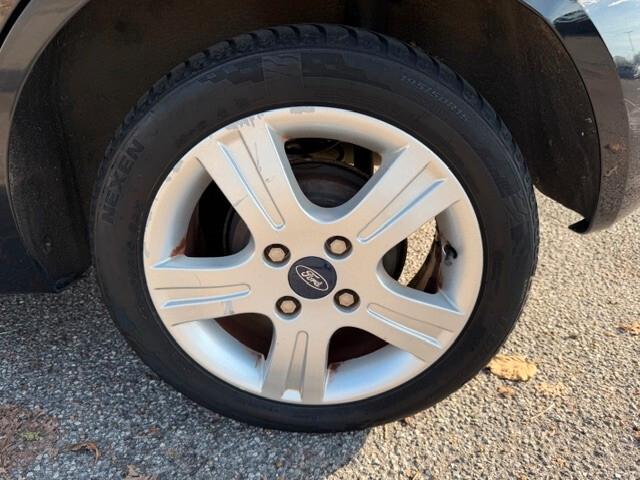 Ford Fiesta 1.2 16V 5p. euro 4 ok neopatentati