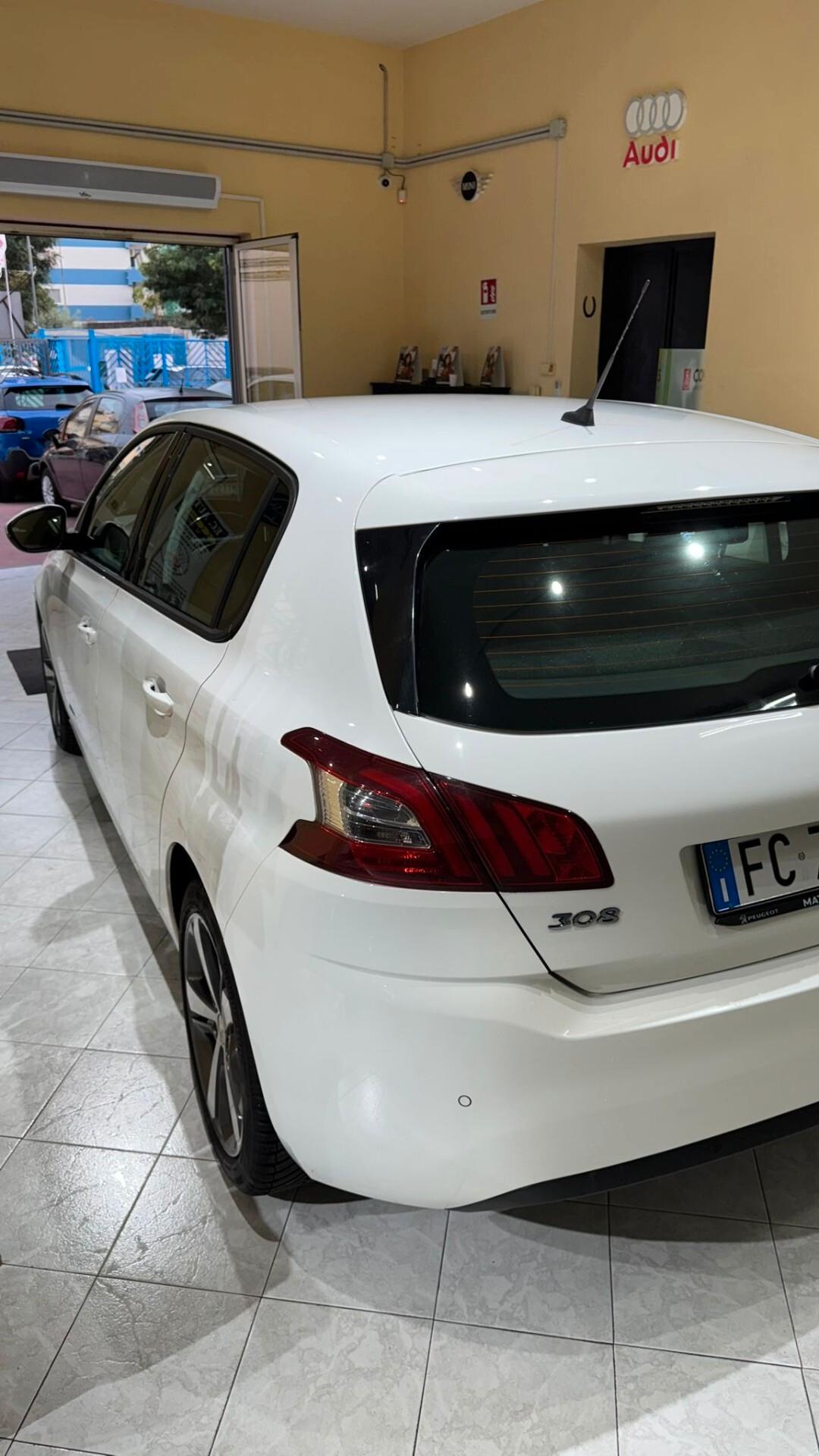 Peugeot 308 BlueHDi 120 S&S EAT6 GT Line