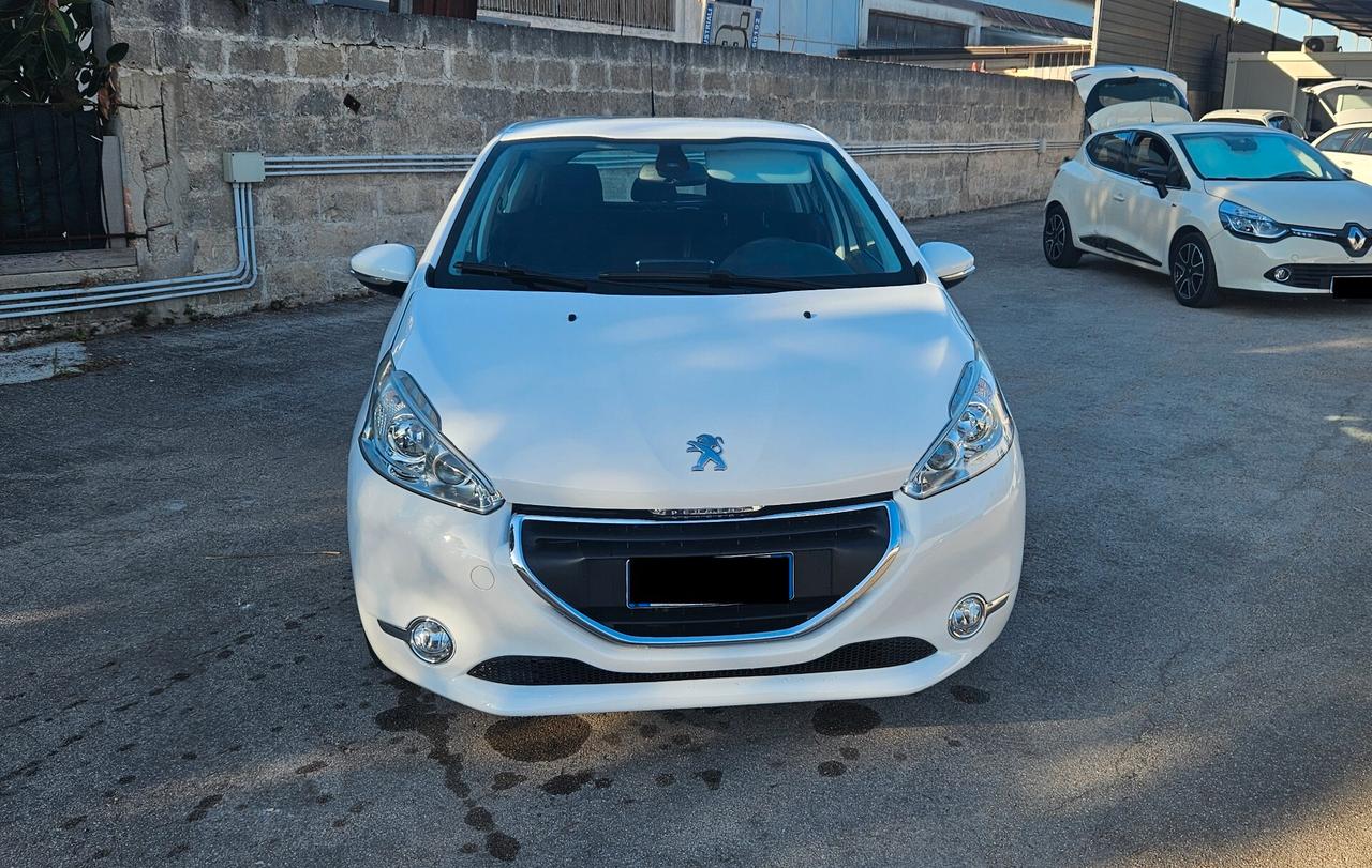Peugeot 208 Allure 1.4 diesel