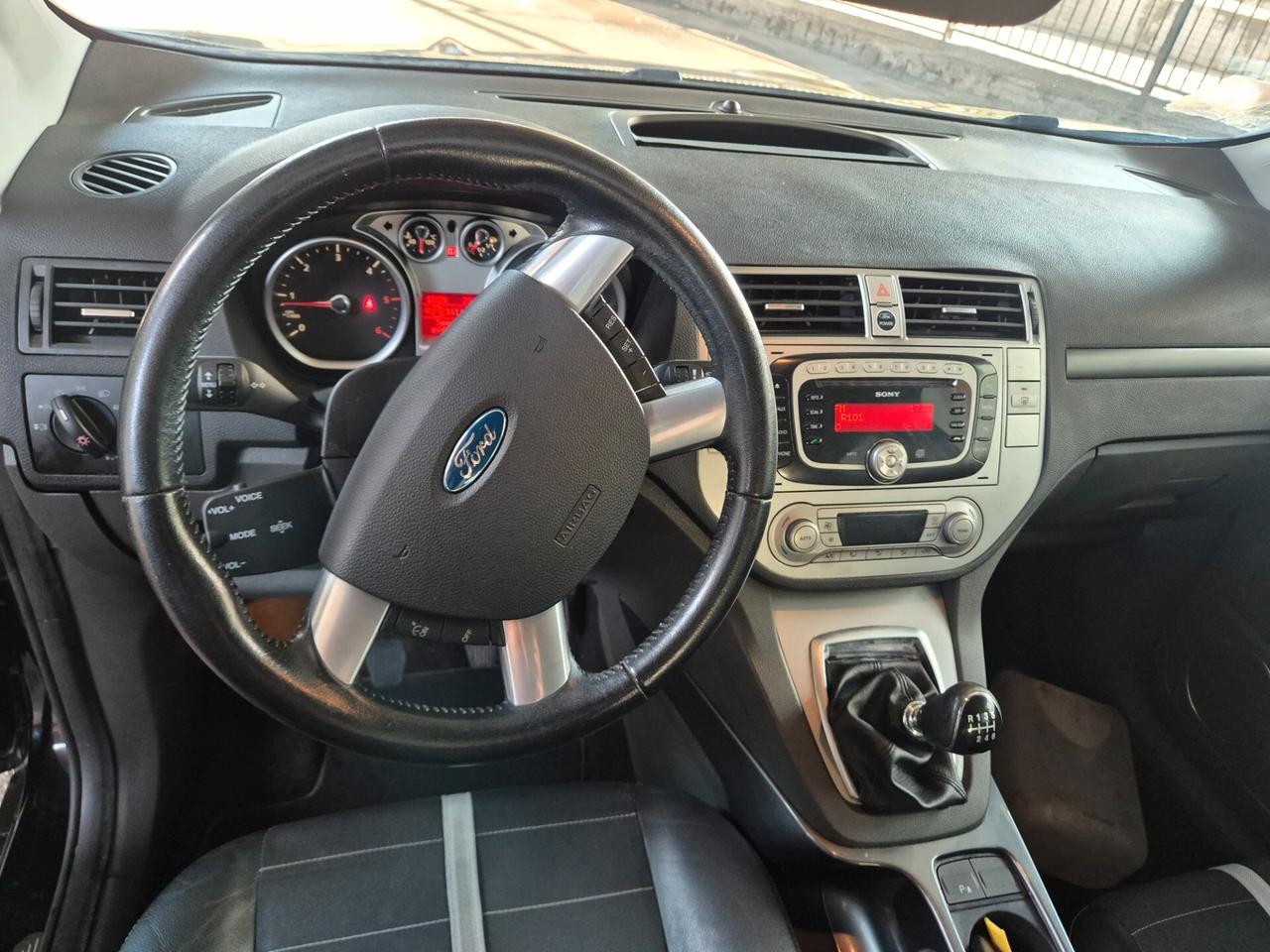 FORD KUGA 2.0 DIESEL 4X4 NUOVISSIMA DI TUTTO