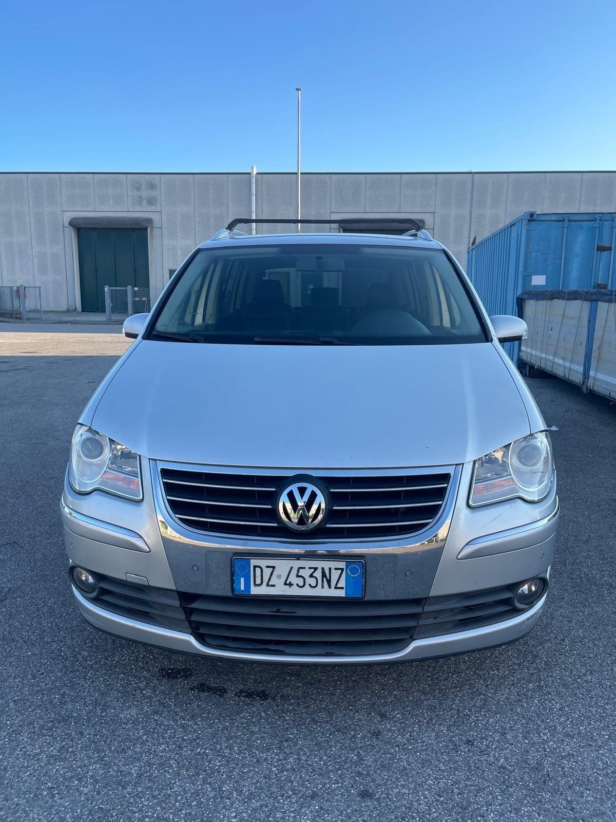 Volkswagen Touran 2.0 Highline Ecofuel