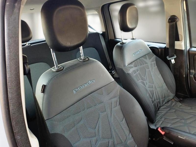 FIAT PANDA 1.0 70 CV HYBRID CITY CROSS LAUNCH ED 5 PORTE BERLINA