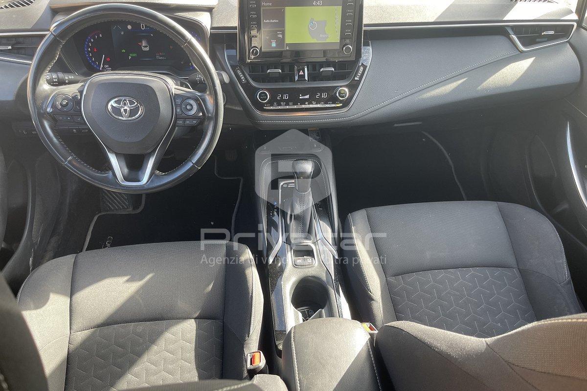 TOYOTA Corolla Touring Sports 2.0 Hybrid Lounge