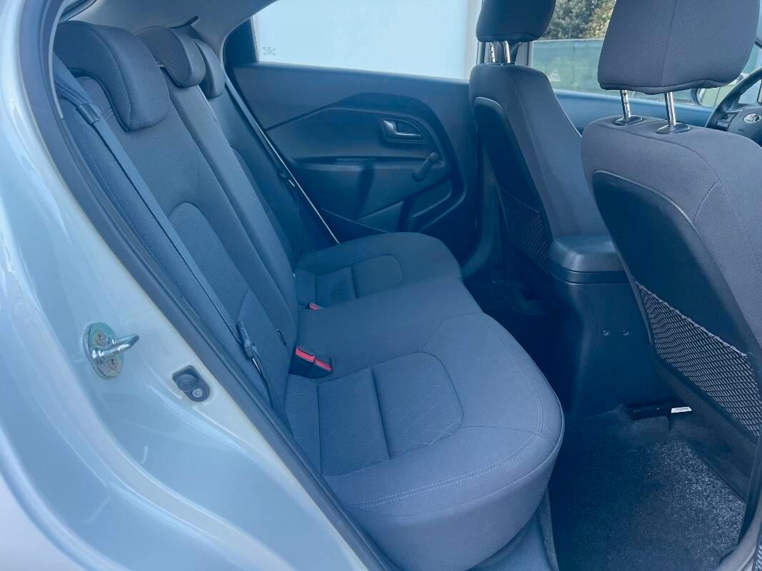 Kia Rio 1.1 crdi Active 5p E6