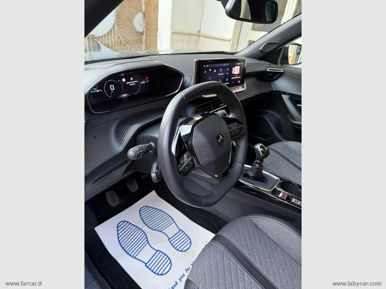 PEUGEOT 2008 PureTech 100 S&S Allure