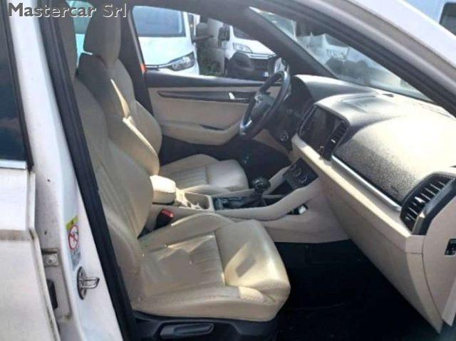 SKODA Karoq Karoq 1.6 tdi Style dsg (Finanziabile) -FV715FG