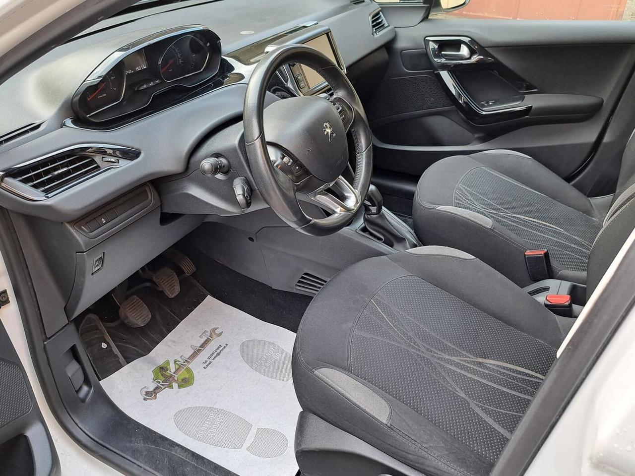 Peugeot 208 PureTech 82 5 porte Allure LEGGERE DESCRIZIONE