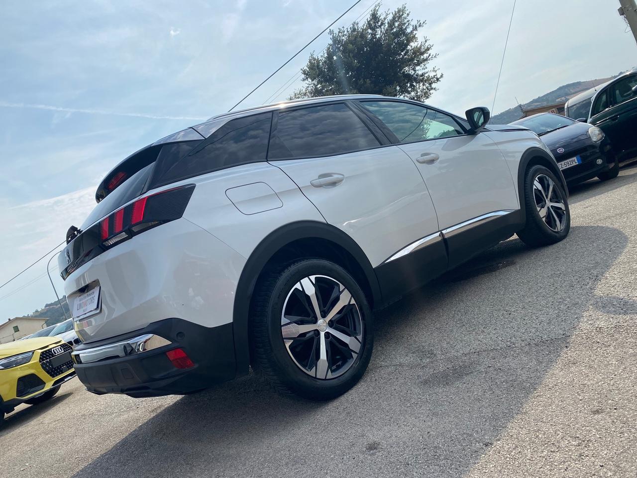 Peugeot 3008 1.5 BlueHDi 130 S&S Allure