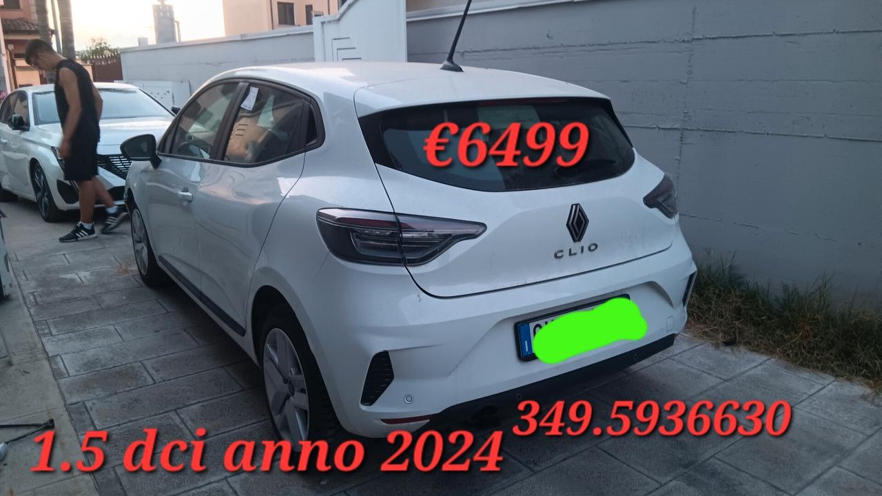 Renault Clio incidentata sinistrata mondialcars 024