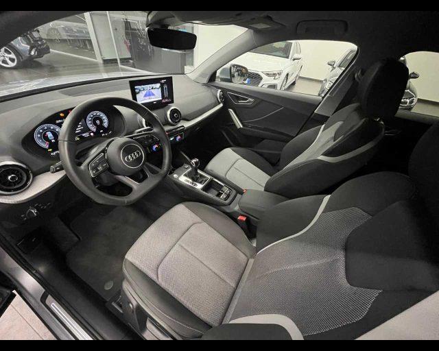 AUDI Q2 35 TFSI S tronic Business Advanced