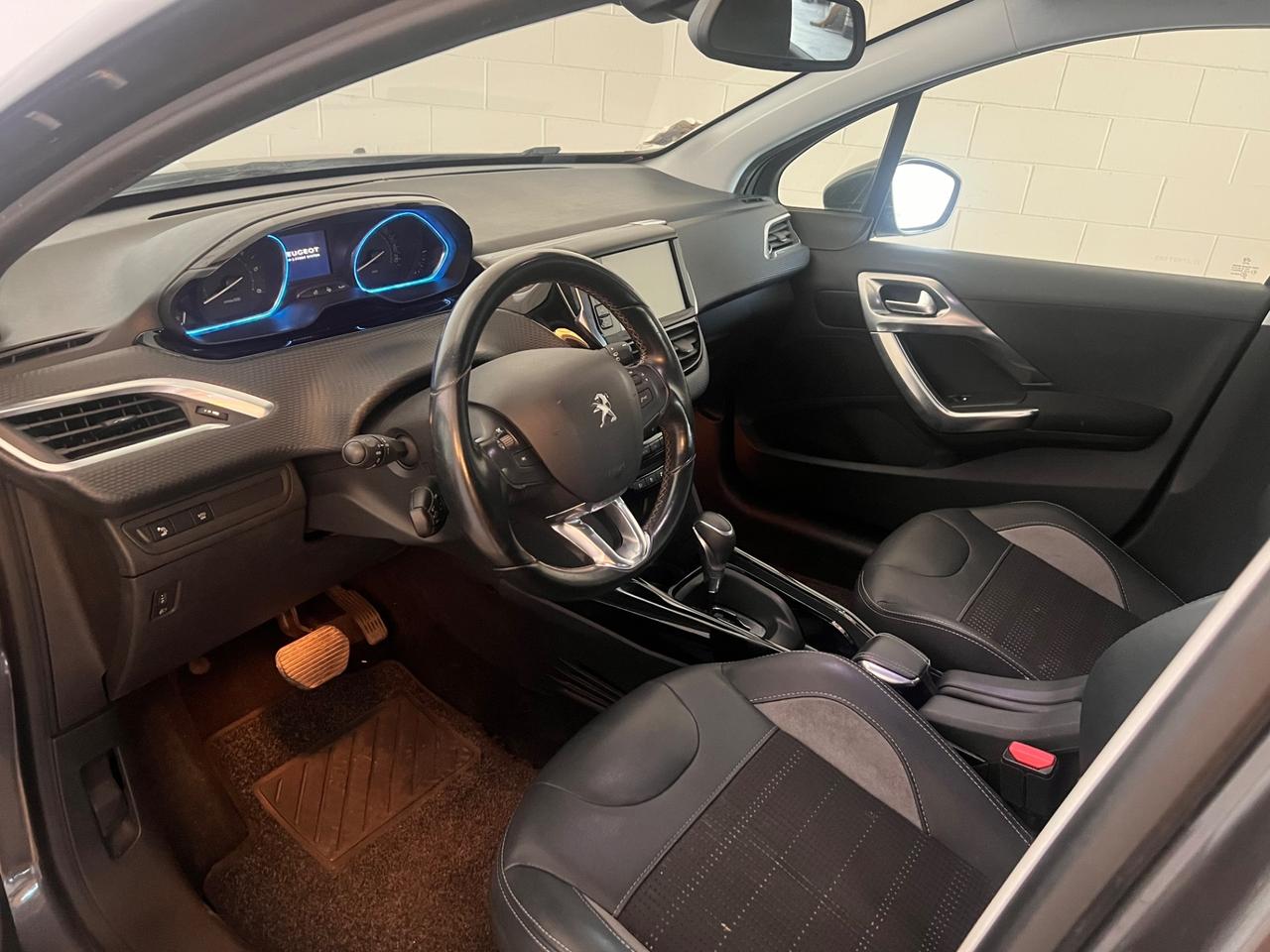 Peugeot 2008 1.5 BlueHDi 120 S&S Allure