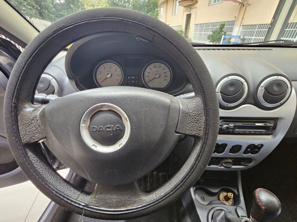 Dacia Sandero 1.2 16V GPL 75CV Embleme
