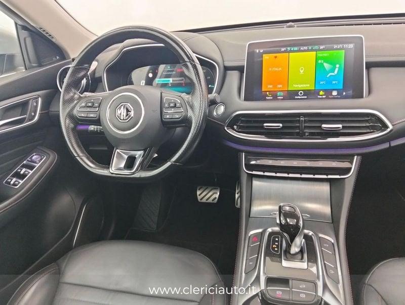 MG HS E Plug-in Hybrid Exclusive