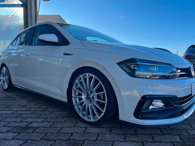 Volkswagen Polo 5p 1.6 tdi 95cv, R-line, 18", Led, Carplay, DeFAP, Neopatentati