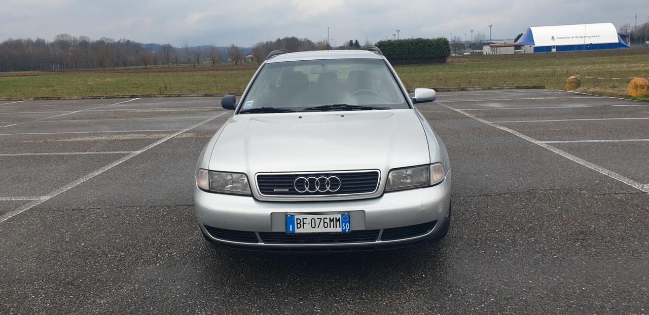 Audi A4 1.8 20V cat Avant qu. Ambition