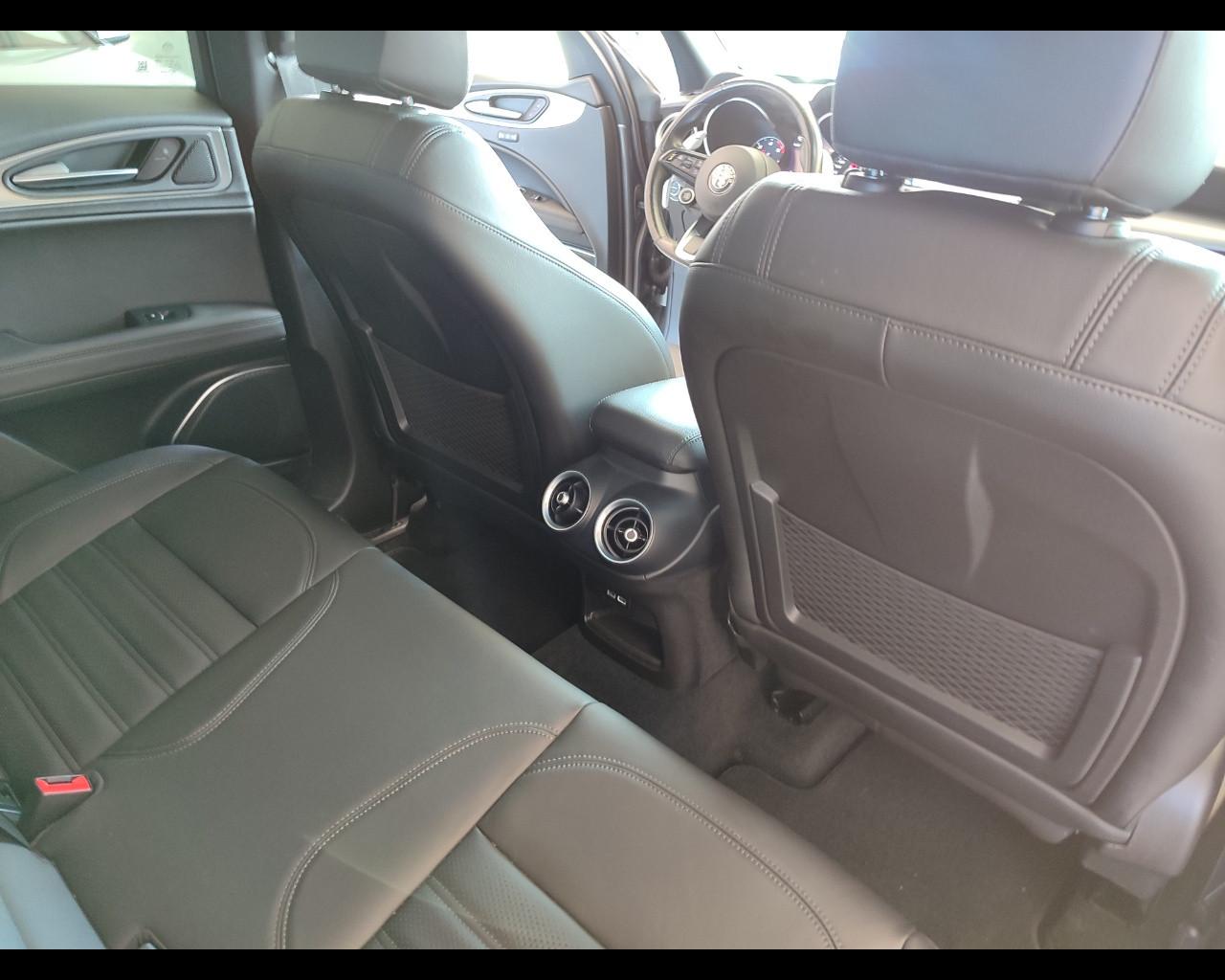 ALFA ROMEO Stelvio - Stelvio 2.2 Turbodiesel 210 CV AT8 Q4 Veloce