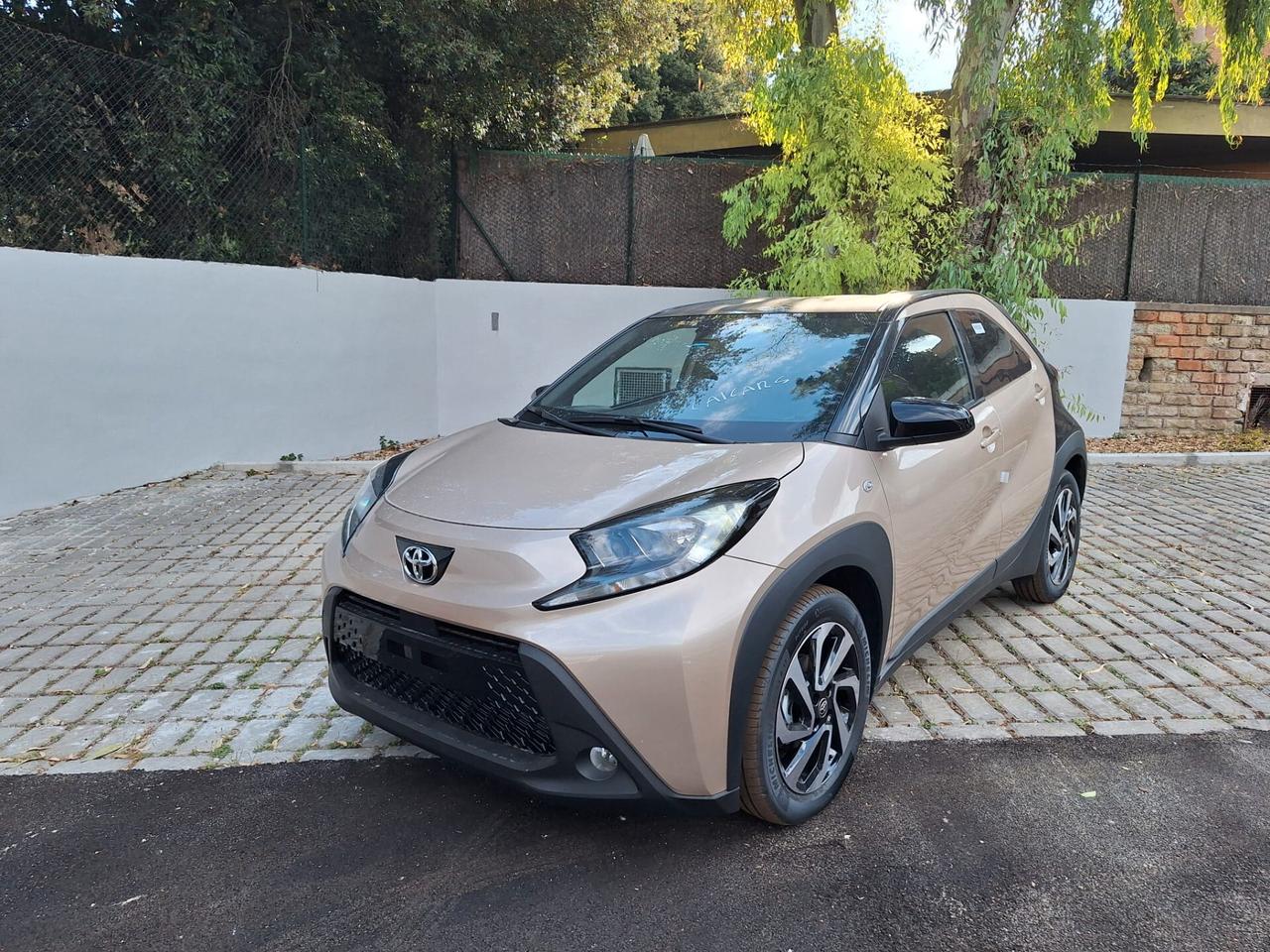 Toyota Aygo X 1.0 VVT-i 72 CV 5 porte Trend