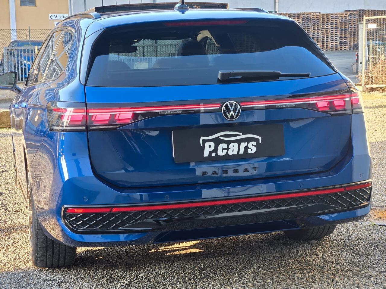 Volkswagen Passat 2.0 TDI 150 CV SCR DSG R-Line