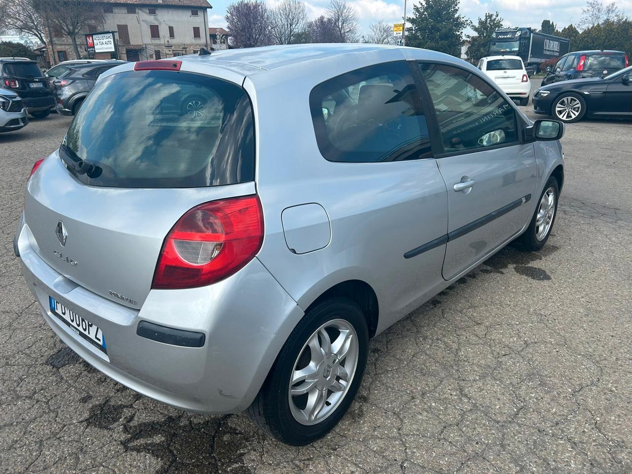 Renault Clio 1.5 dCi 85CV 3 porte Confort