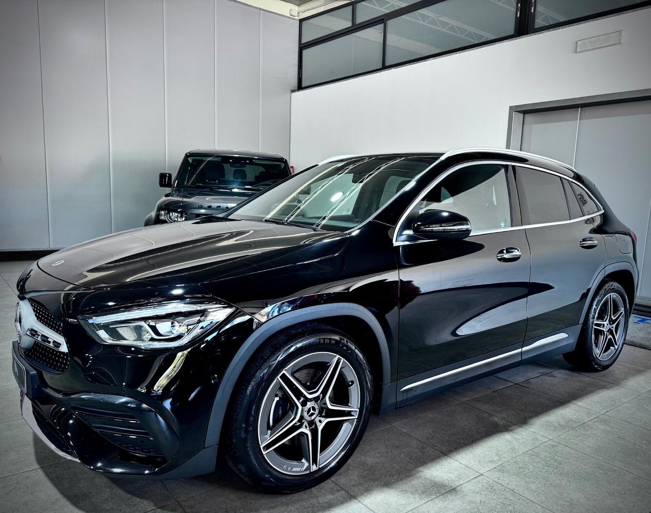 Mercedes-Benz GLA 200 d 150CV Premium AMG