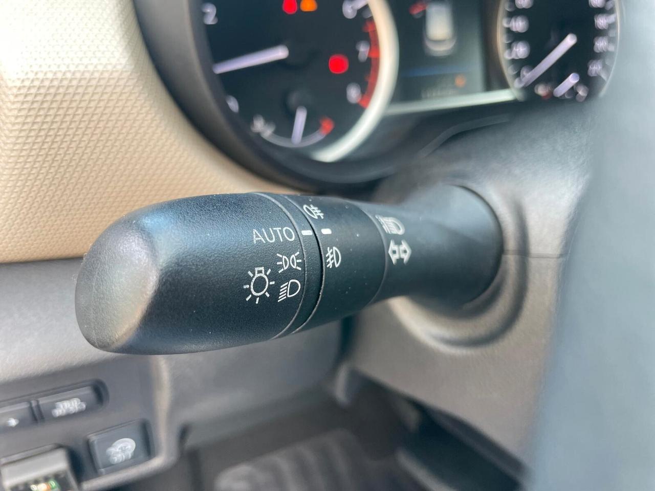 Nissan Micra IG-T 90 GPL 5 porte Plus