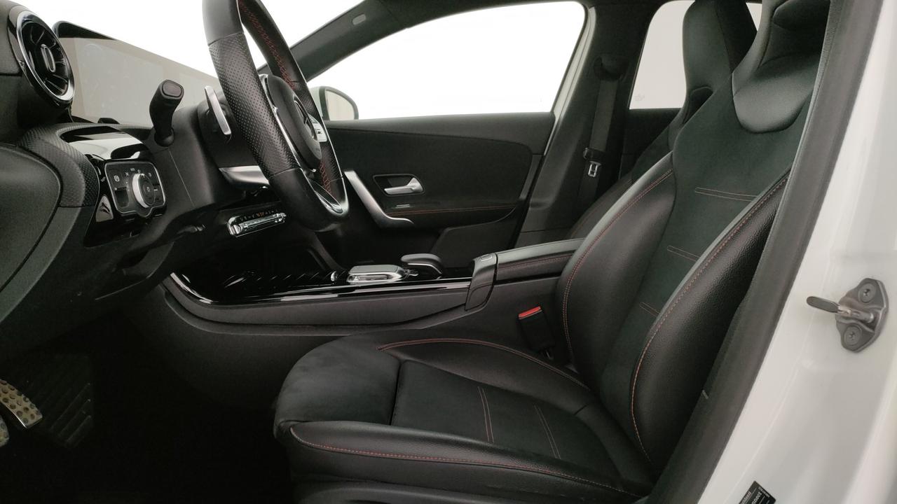 Mercedes-Benz Classe A - W177 2018 - A 180 d Premium auto