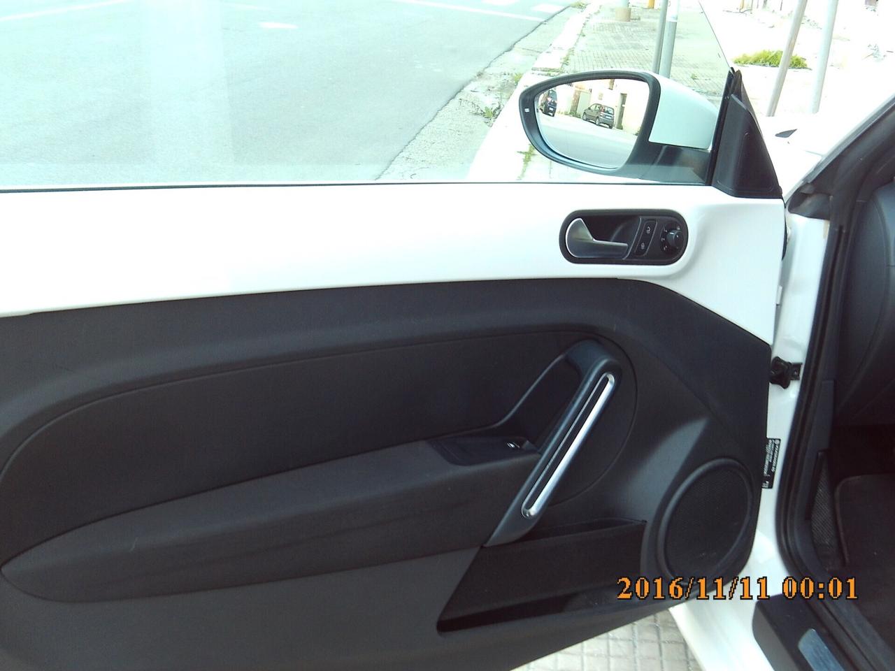 Volkswagen Maggiolino 1.6 TDI Design