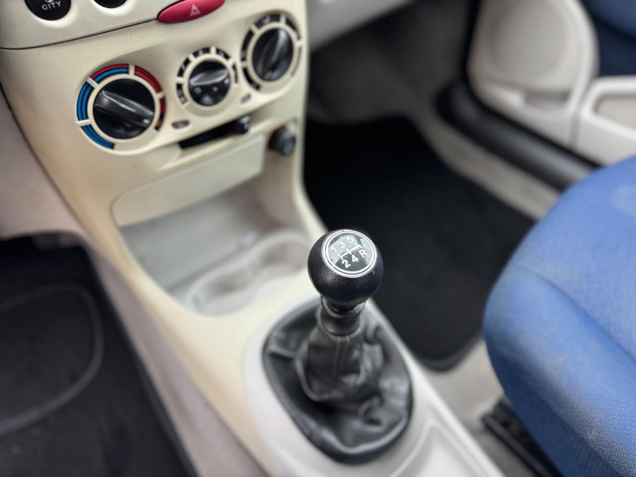 Fiat Punto 1.2 16V 3 porte Emotion GPL