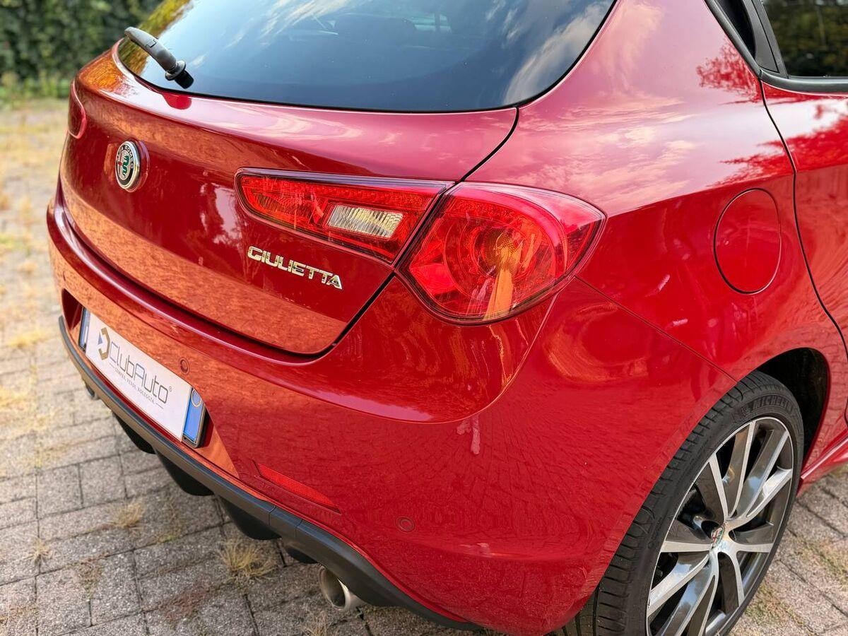 Alfa Romeo Giulietta 2.0 jtdm Exclusive 150cv E6