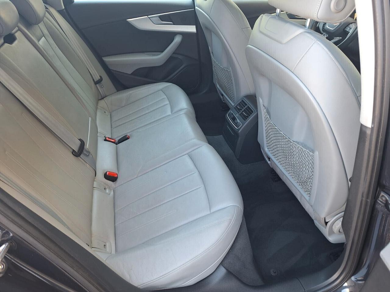Audi A4 2.0 150cv. Tetto, Virtual, Pelle, Xeno, Navi