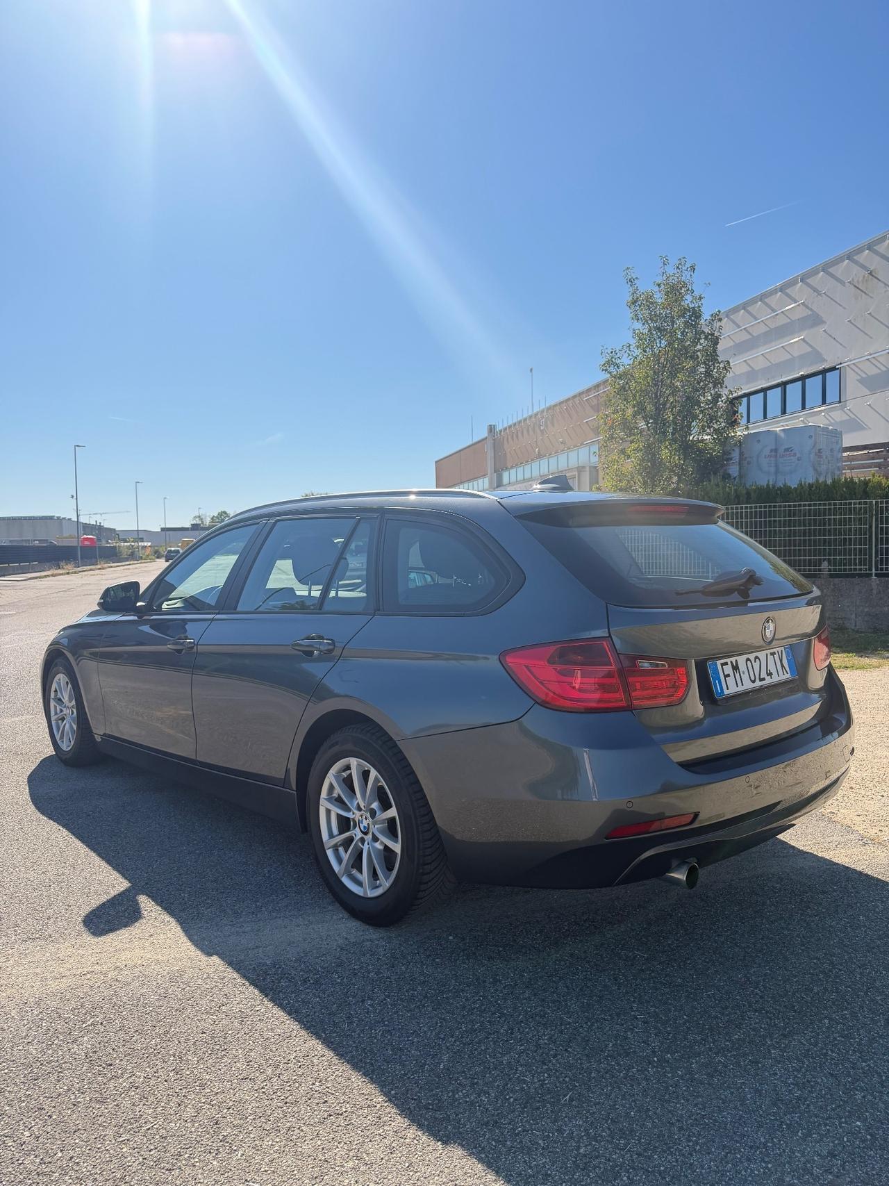 Bmw 118 118d 5p. Business
