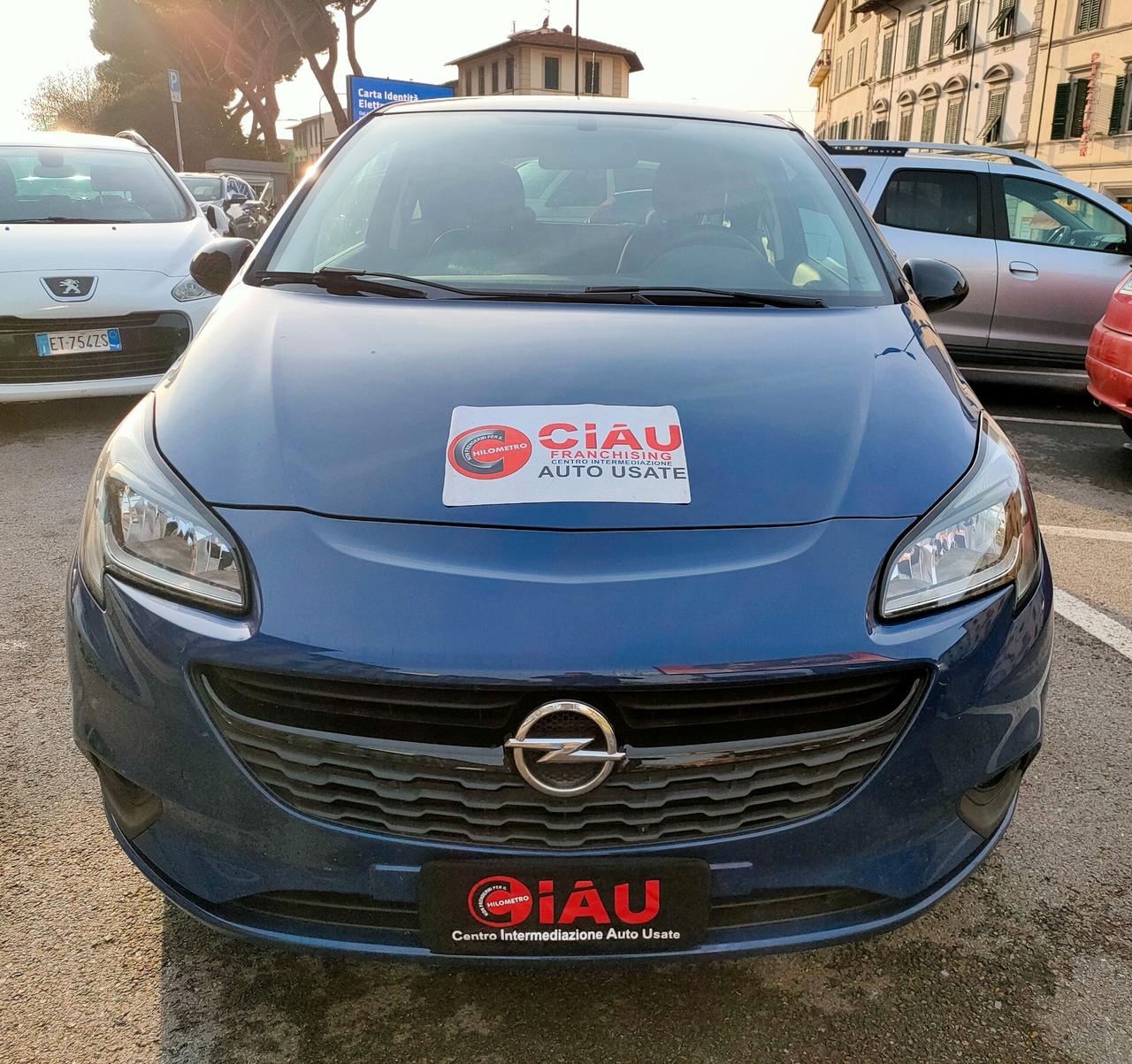 Opel Corsa 1.2 Coupé Black Edition Neopatentati