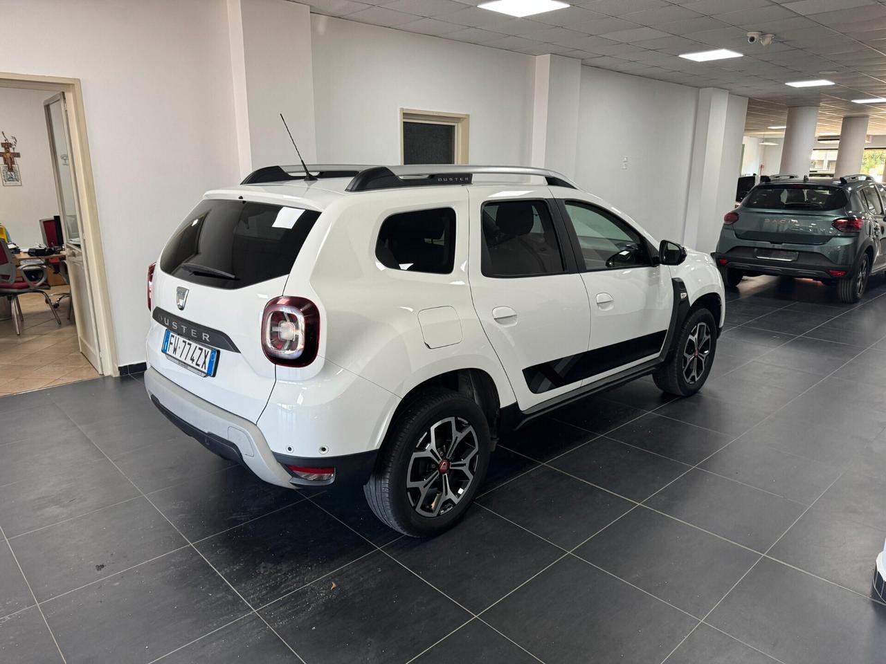 Dacia Duster 1.6 SCe GPL 4x2 Techroad