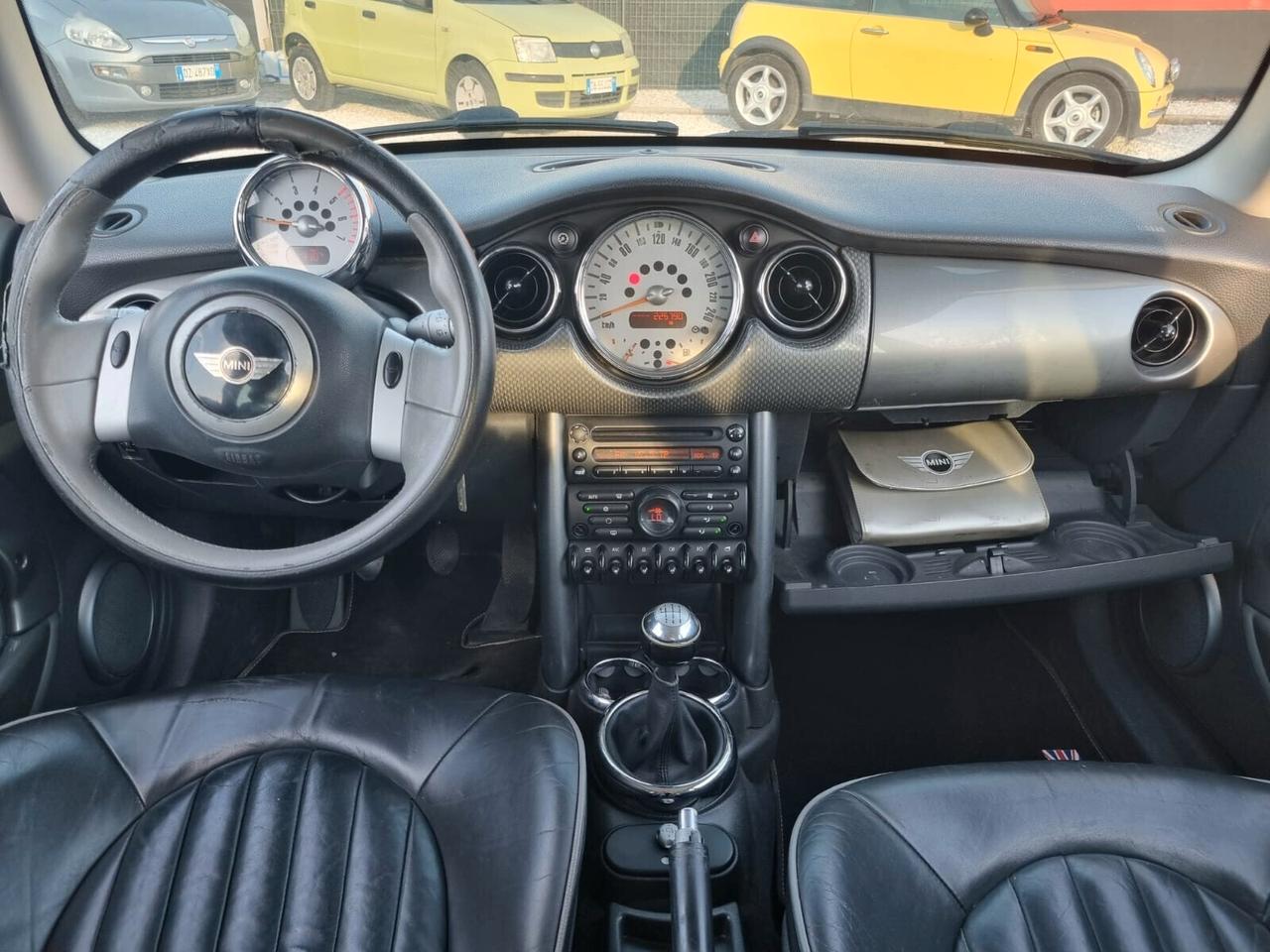Mini 1.4 tdi One D Park line