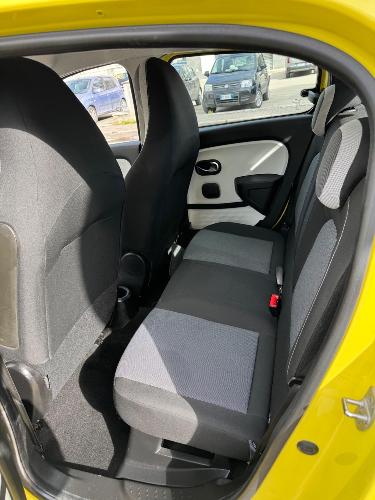 Renault Twingo 1.0 SCe Live 2014