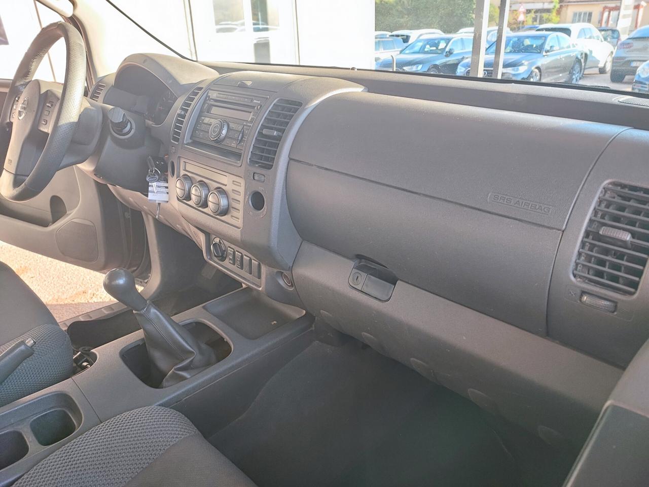 Nissan Navara 2.5 dCi 4 porte Double Cab Sport