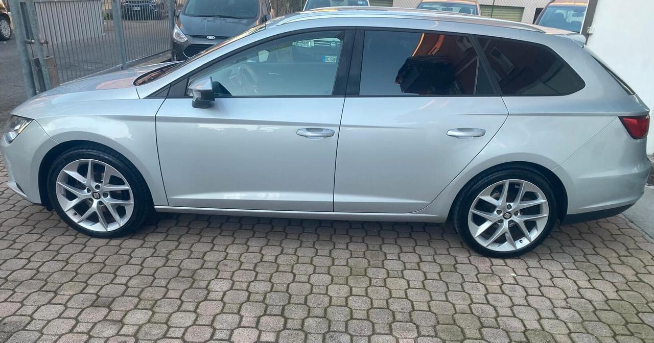 Seat Leon 1.6 TDI 105 CV ST Business NAVI