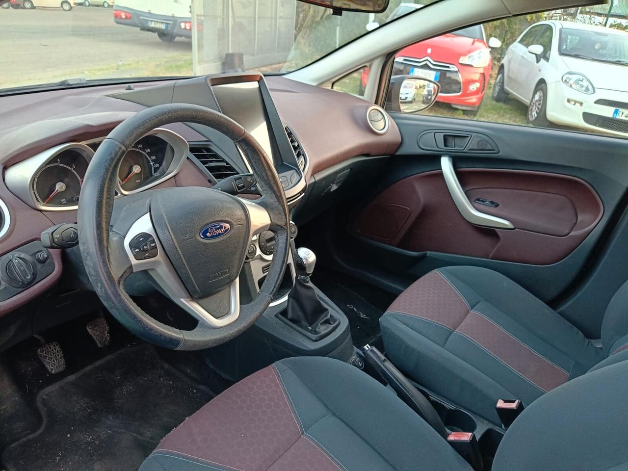 Ford Fiesta 1.2 benzina